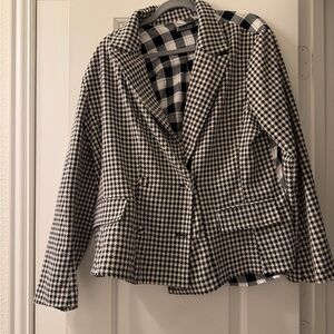 Elegant Houndstooth Blazer